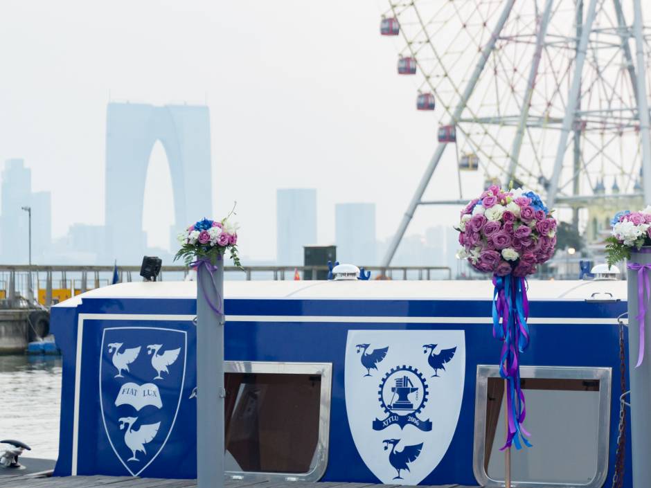 Liverbird of Suzhou narrow boat completes its journey to the east